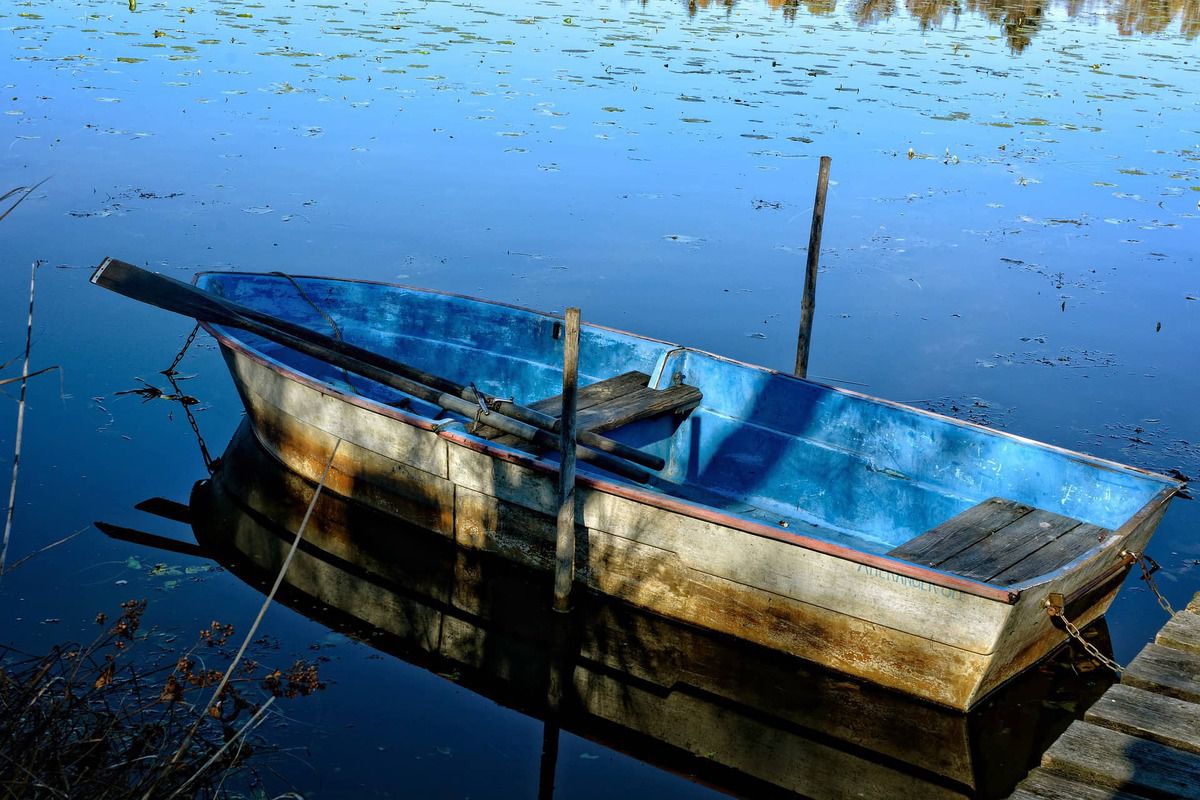 Uitvaart met roeiboot